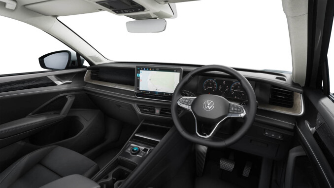 Volkswagen Tayron 1.5 TSI eHybrid Elegance 5dr DSG6 Estate - Image 3
